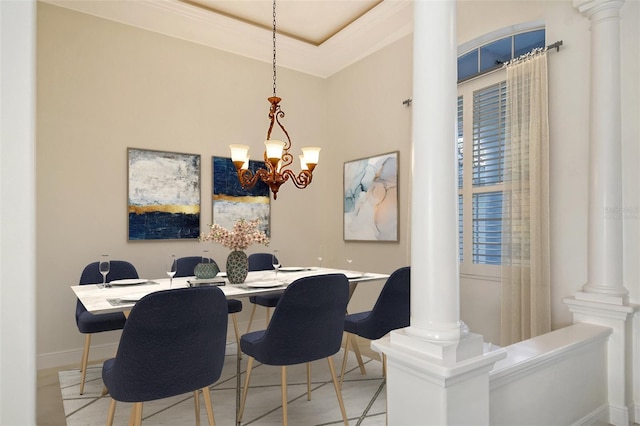 dining space with a notable chandelier