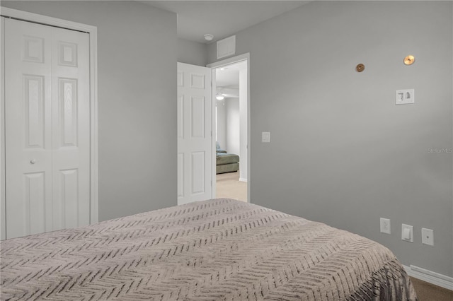 bedroom featuring a closet