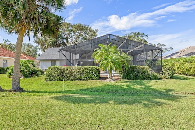 view of yard with a lanai