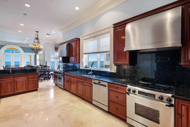 kitchen with sink, an inviting chandelier, crown molding, extractor fan, and appliances with stainless steel finishes