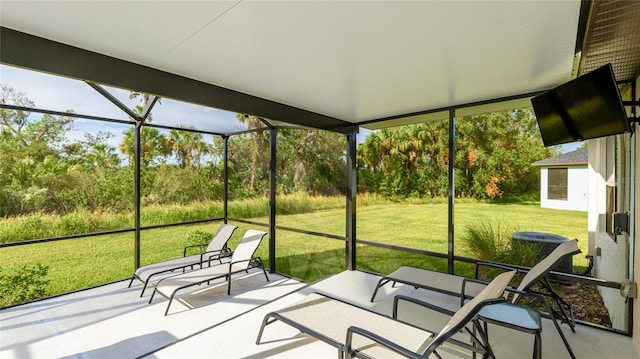 view of sunroom / solarium