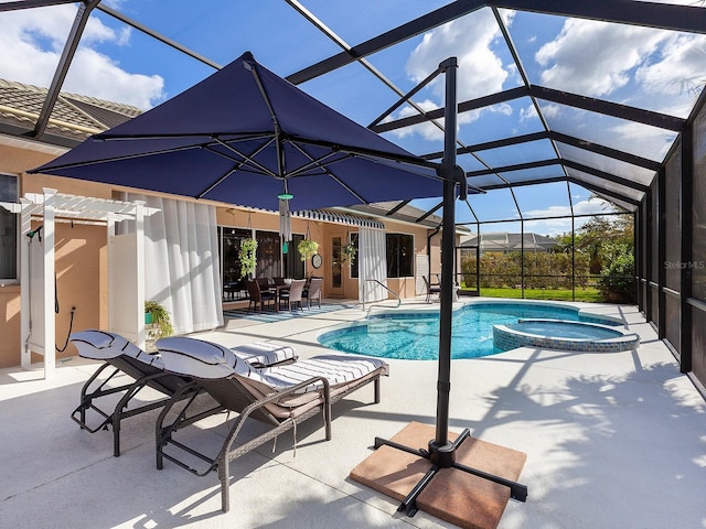 view of pool featuring a lanai, an in ground hot tub, and a patio