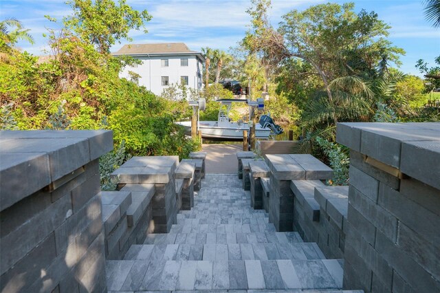 1899 Buccaneer Cir, Sarasota, FL 34231 - view of patio / terrace