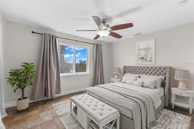 bedroom with ceiling fan