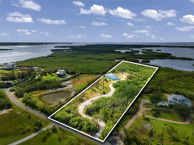 445 Horseshoe Loop Rd, Terra Ceia, FL 34250 - view of property location featuring a large body of water and property parcel outlined