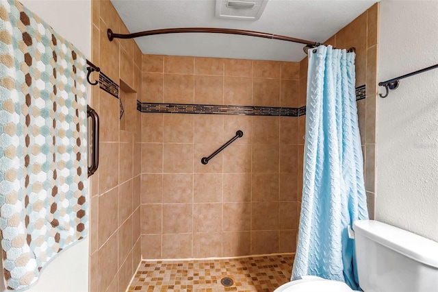 4119 61st Avenue Terrace W Unit 105, Bradenton, FL 34210 - full bath with toilet and a tile shower
