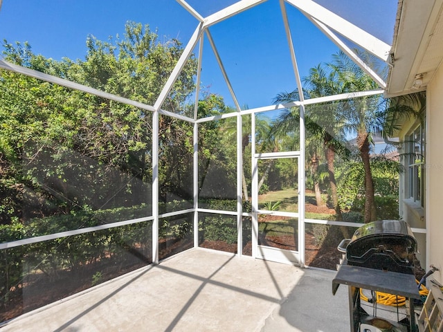 view of unfurnished sunroom