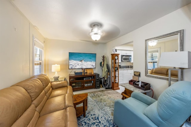 3511 Camino Real, Sarasota, FL 34239 - living room with ceiling fan