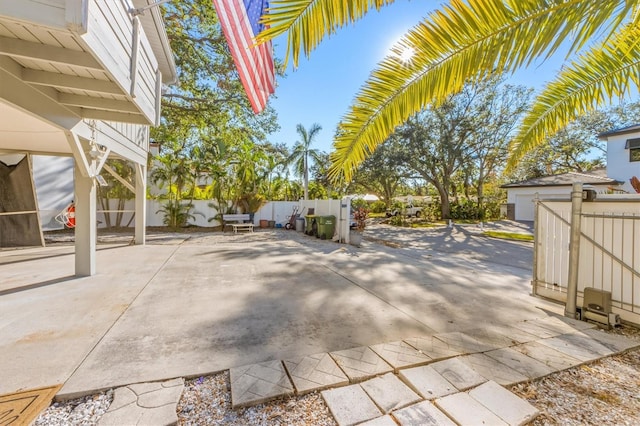 3511 Camino Real, Sarasota, FL 34239 - view of patio / terrace