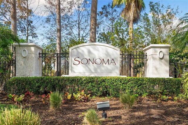 view of community / neighborhood sign