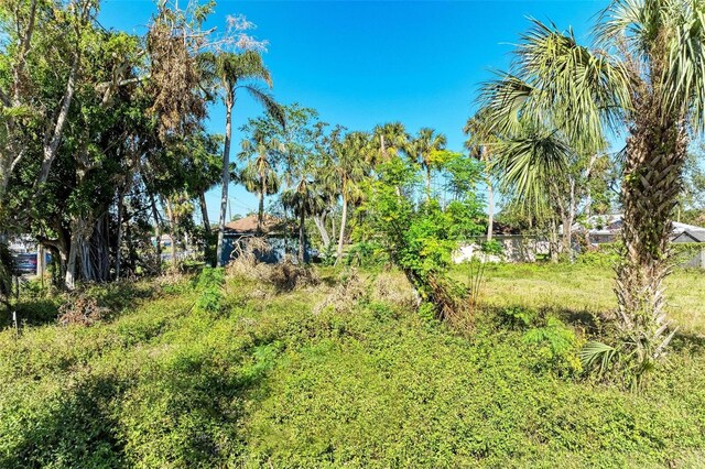1307 15th St E, Bradenton, FL 34208