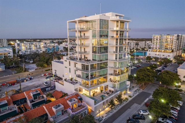 1335 2nd St Unit 301, Sarasota, FL 34236 - view of property with a city view