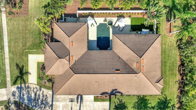 7003 River Club Blvd, Bradenton, FL 34202 - drone / aerial view