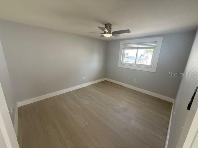 2909 Gulf Dr Unit A, Bradenton Beach, FL 34217 - photo 8
