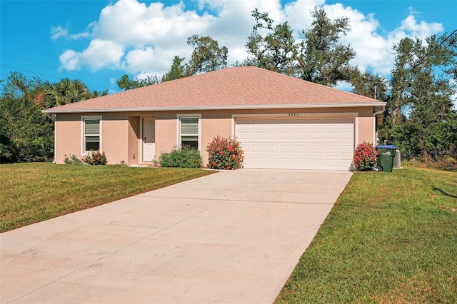 ranch-style house featuring a front lawn