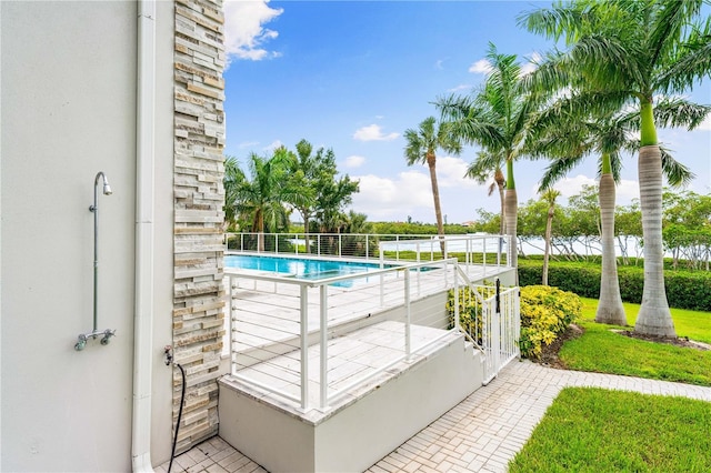 931 Bayshore Rd, Nokomis, FL 34275 - view of pool
