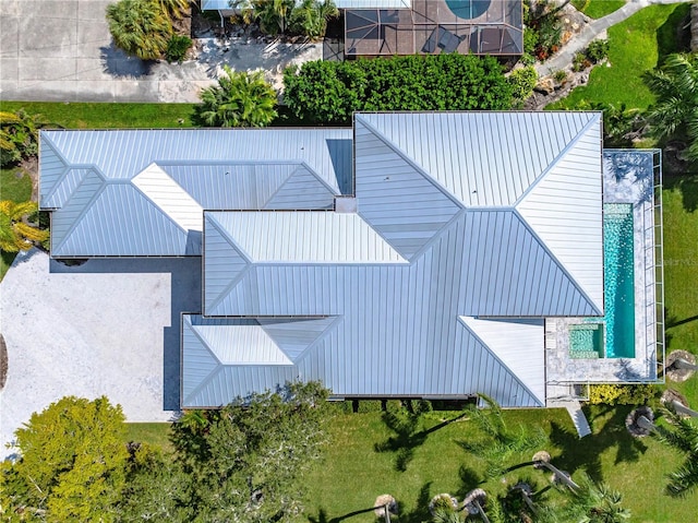 931 Bayshore Rd, Nokomis, FL 34275 - view of subject property featuring a pool