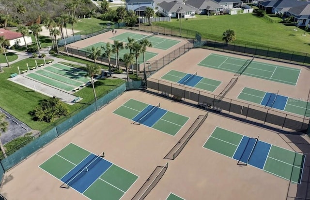 birds eye view of property featuring a residential view