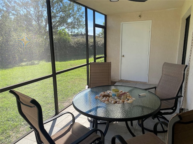 view of sunroom / solarium