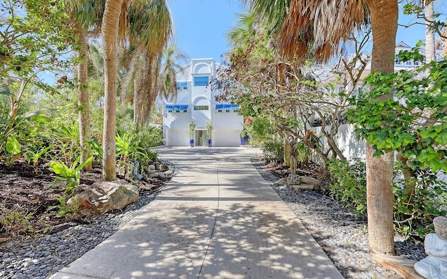 681 Casey Key Rd, Nokomis, FL 34275 - view of home's community with concrete driveway