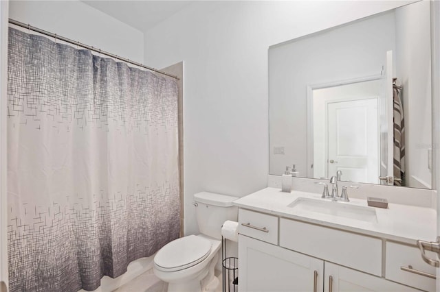 11380 Burgundy Dr, Venice, FL 34293 - bathroom featuring toilet, vanity, and a shower with shower curtain
