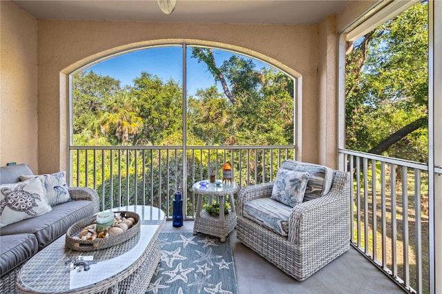 view of sunroom / solarium