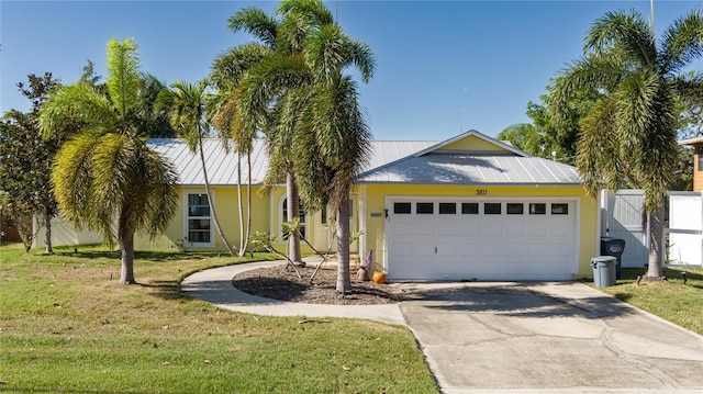 view of front of home with a front yard