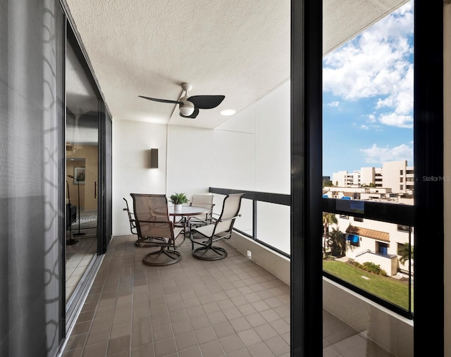 balcony with ceiling fan