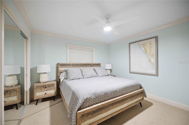 6140 Midnight Pass Rd Unit 407, Sarasota, FL 34242 - carpeted bedroom featuring ceiling fan, a closet, and crown molding