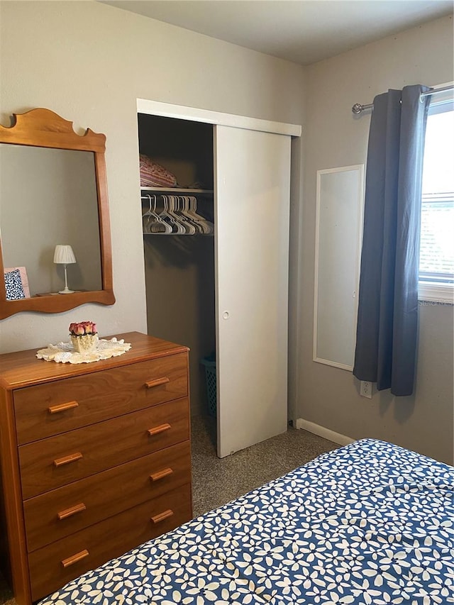 bedroom with a closet