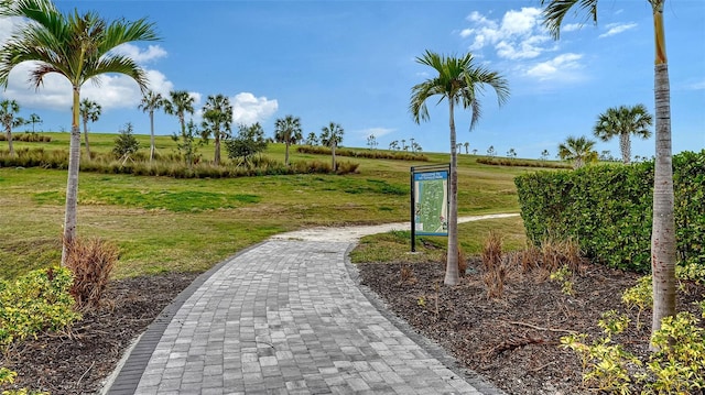 5548 Summit Gln, Bradenton, FL 34203 - view of community with a rural view and a yard