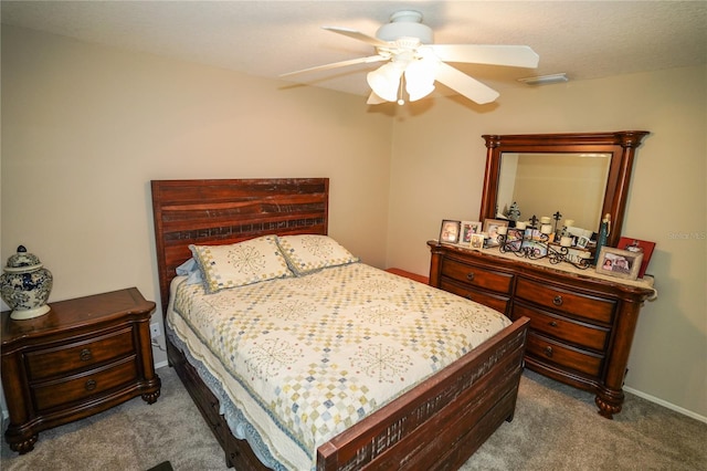 bedroom featuring carpet and ceiling fan