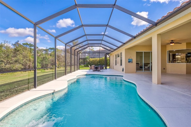 17113 1st Dr E, Bradenton, FL 34212 - view of swimming pool with a lanai and a patio area
