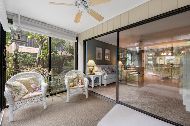 sunroom / solarium with ceiling fan