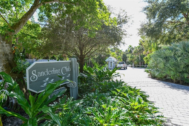 1249 S Basin Ln, Sarasota, FL 34242 - view of community sign