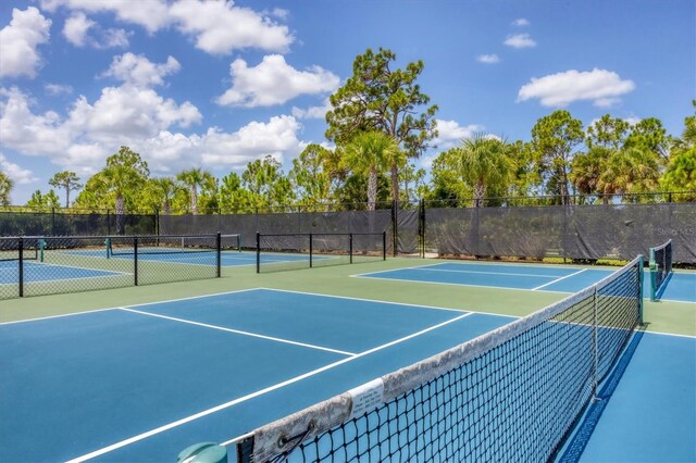 249 Palmaria Ct, Nokomis, FL 34275 - photo 54