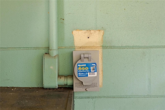 details featuring concrete floors