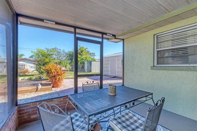 view of sunroom / solarium