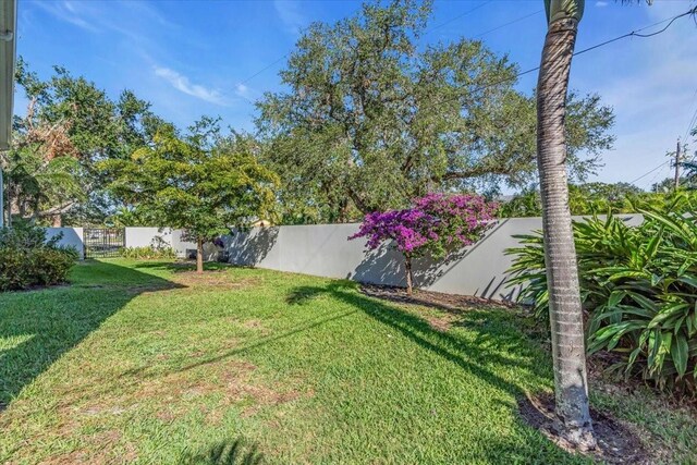 2586 Prospect St, Sarasota, FL 34239 - photo 42