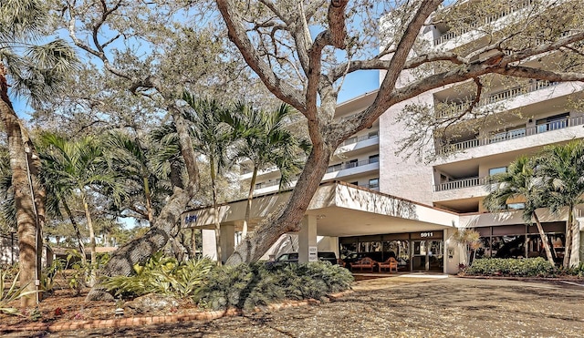 5911 Midnight Pass Rd Unit 504, Sarasota, FL 34242 - view of apartment building / complex