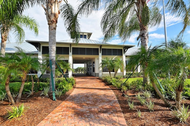 exterior space featuring a carport