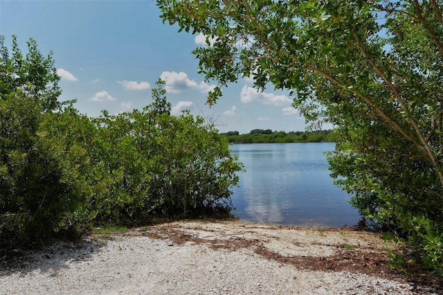 1014 Overlook Ct, Bradenton, FL 34208 - water view