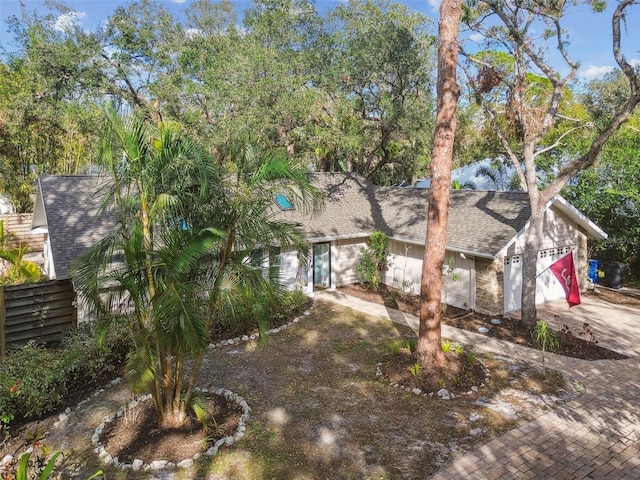 view of front of property featuring a garage