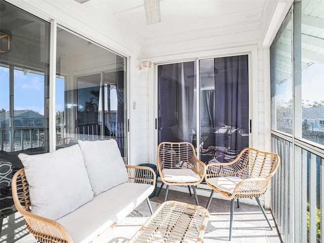 view of sunroom / solarium