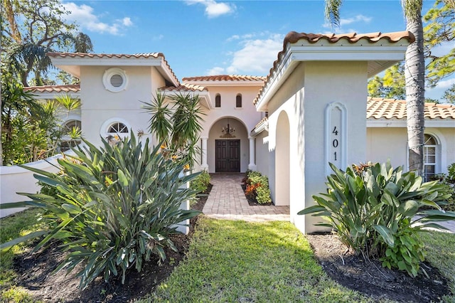 view of mediterranean / spanish house