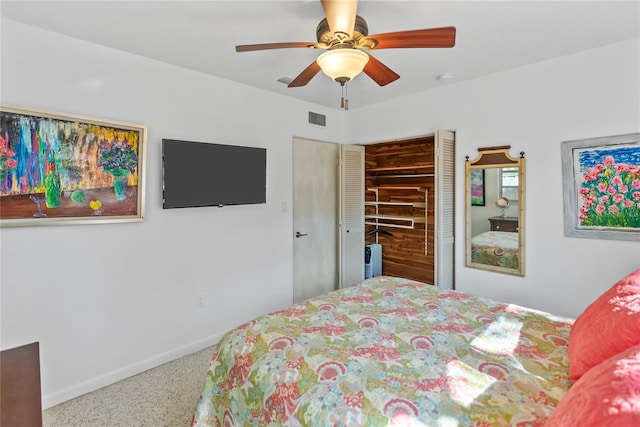 bedroom featuring a closet and ceiling fan