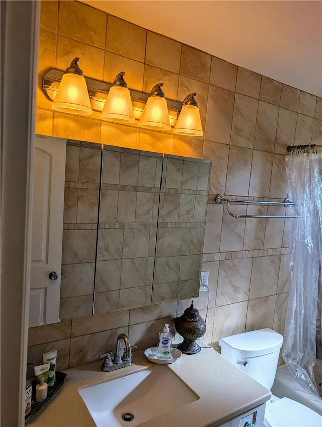 full bathroom with tasteful backsplash, vanity, shower / bathtub combination with curtain, tile walls, and toilet