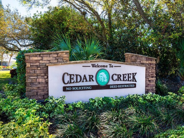 3888 Shady Brook Ln, Sarasota, FL 34243 - view of community / neighborhood sign