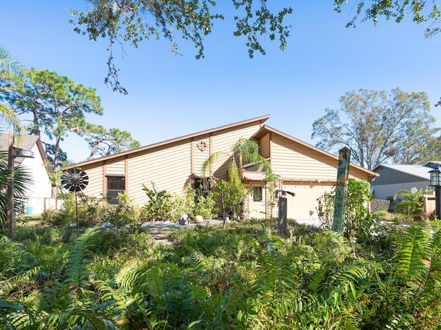 3888 Shady Brook Ln, Sarasota, FL 34243 - view of home's exterior