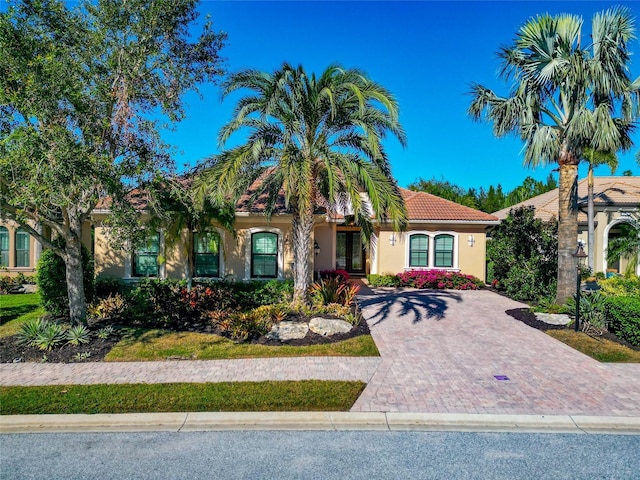 view of mediterranean / spanish-style home